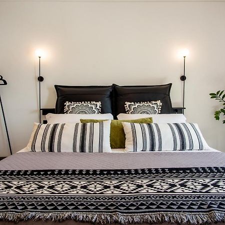 A & B Minimal Suite With Sea View In Argostoli Exteriör bild