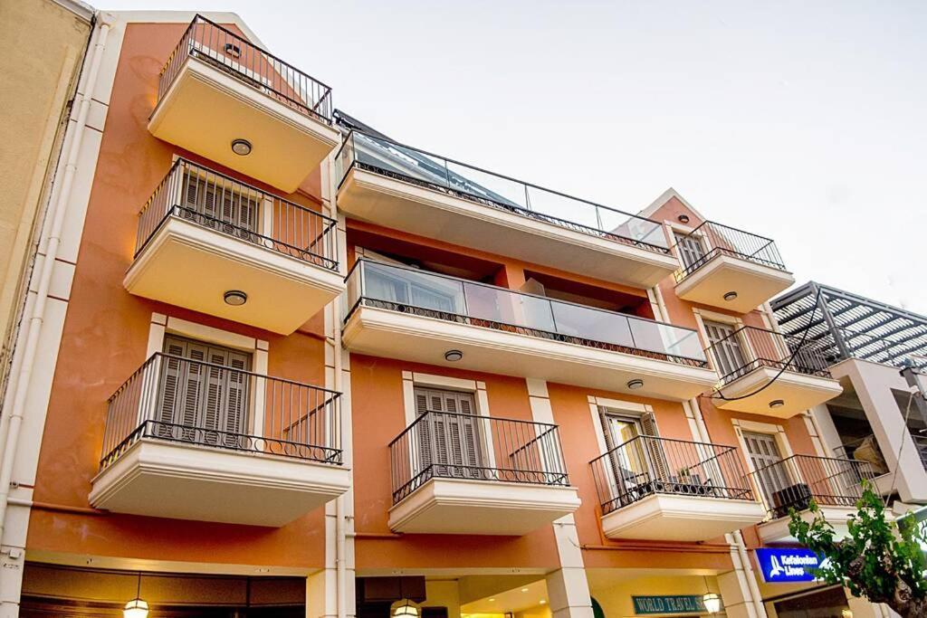 A & B Minimal Suite With Sea View In Argostoli Exteriör bild