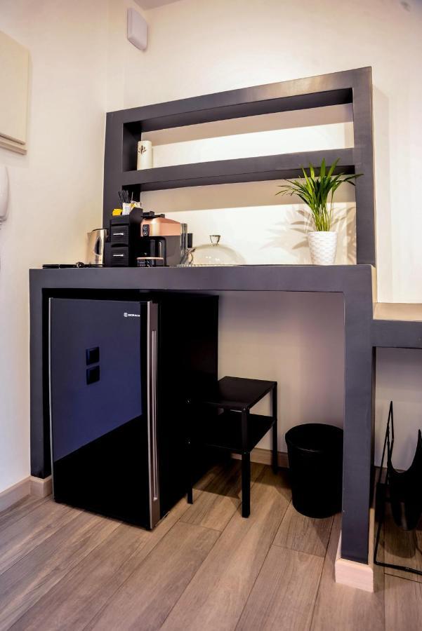A & B Minimal Suite With Sea View In Argostoli Exteriör bild